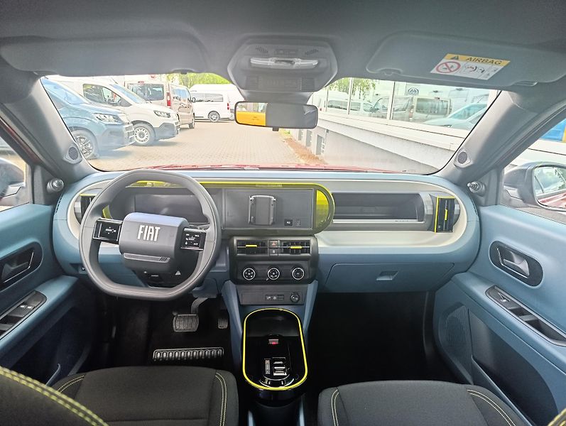 Fiat Grande Panda (2026) Pop 1.2 Turbo Hybrid 110k - fotka 15 z 36