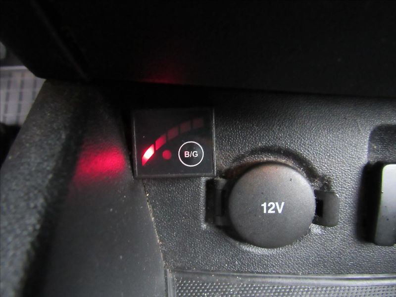 Kia Ceed 1,4 LPG Combi 80KW - fotka 23 z 28