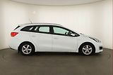 Kia Ceed (2012) 1.4 CRDi, nová STK - náhled 6