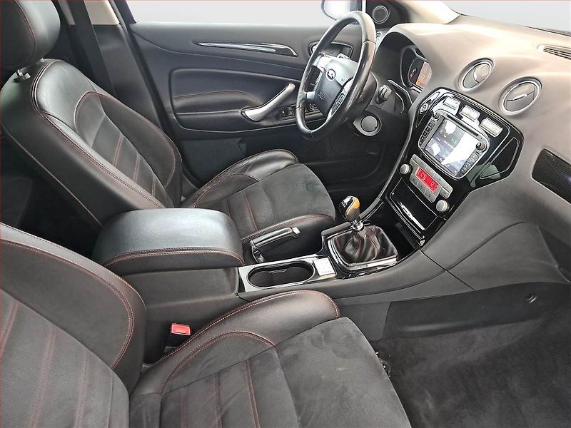 Ford Mondeo (2008) 2.2 TDCI, po STK, oblíbený vůz - fotka 9 z 16