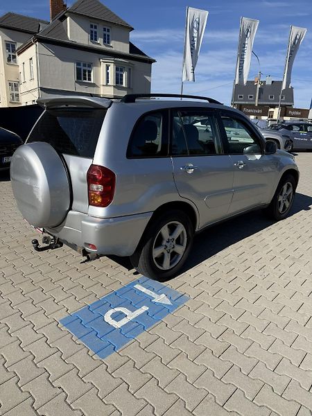 Toyota RAV4 D-4D 85kW 4x4,TAŽNÉ ZAŘÍZENÍ - fotka 7 z 11
