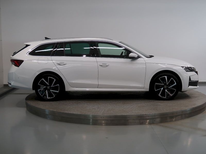 Škoda Octavia (2026) EXCLUSIVE 2.0TDI 110KW DSG NAV - fotka 8 z 48