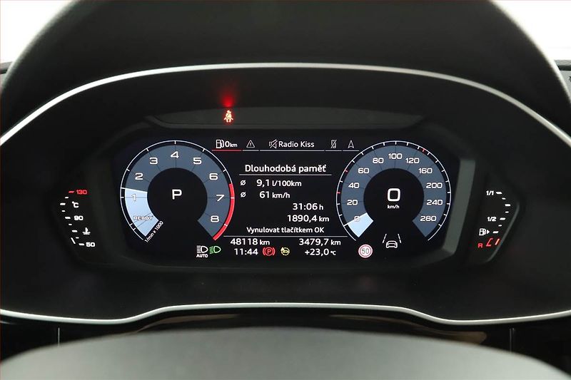 Audi Q3 (2021) Advanced 45 TFSI - fotka 8 z 18