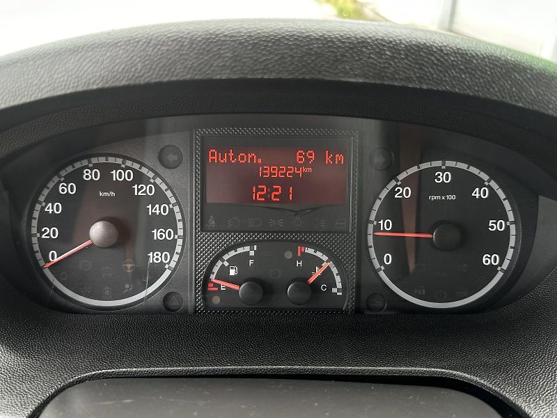 Citroën Jumper 2.2HDi / 96kW SKLÁPĚČ TAŽNÉ 2. - fotka 30 z 38