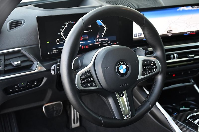 BMW Řada 3 320d xDrive MSPORT ČR 3LZÁRUKA - fotka 16 z 47