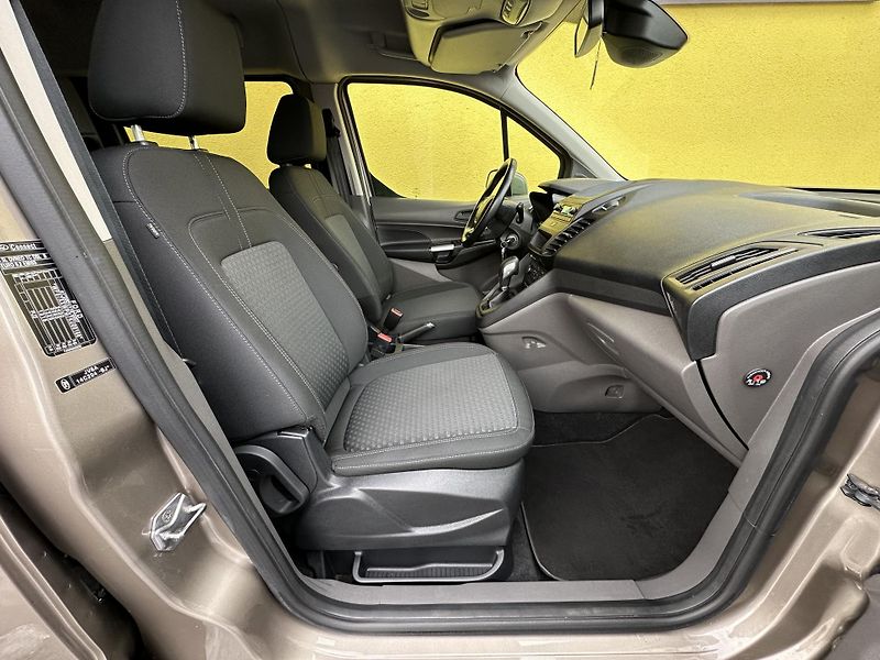 Ford Transit Connect (2019) AUTOMAT*7.Míst*1.5/74kW*1.Maj  - fotka 22 z 47