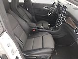 Mercedes-Benz CLA (2017) 180, ČR,1.maj, Bi-Xenony - náhled 9
