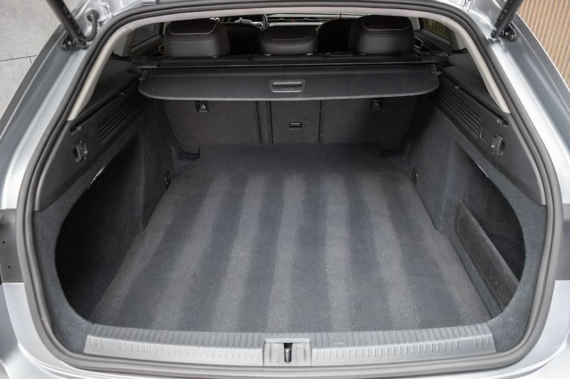 Volkswagen Arteon Shooting Brake 2.0 TDI ELEGANCE*ACC*DPH*ČR 1M - fotka 39 z 43