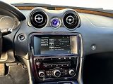 Jaguar XJ (2010) 3.0V6D Alu kola, rezervace - náhled 27