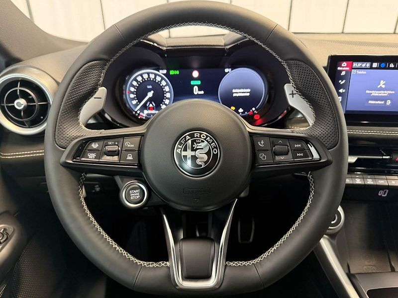 Alfa Romeo Tonale (2026) Sport Speciale 1.5 Turbo Ibrid - fotka 8 z 28