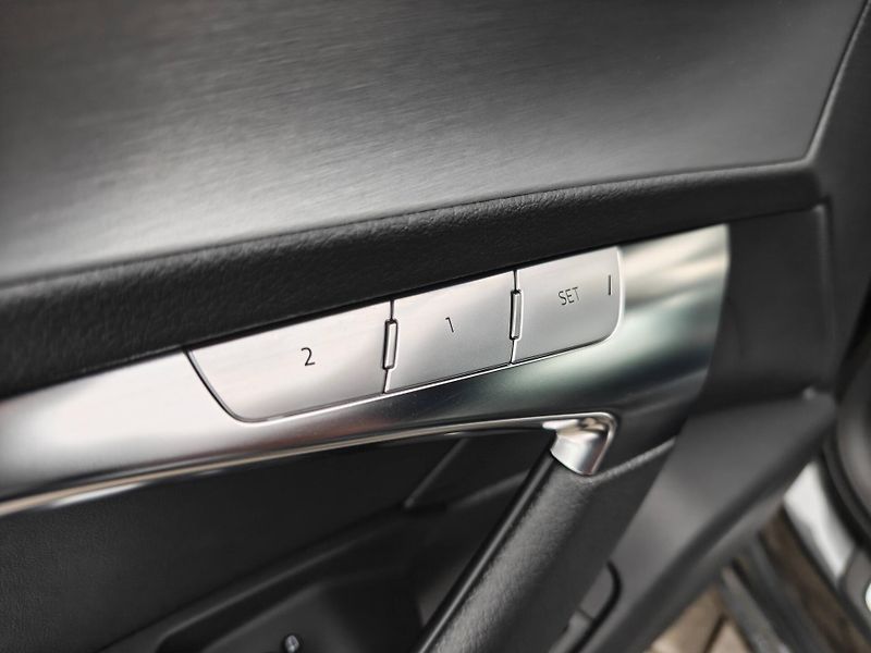Audi A6 Sline Quattro 8TT S line 3,0TD - fotka 25 z 29