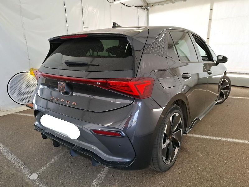 Cupra Born XL-BAT SOH-95,4% PŘIPRAVUJEME - fotka 4 z 9