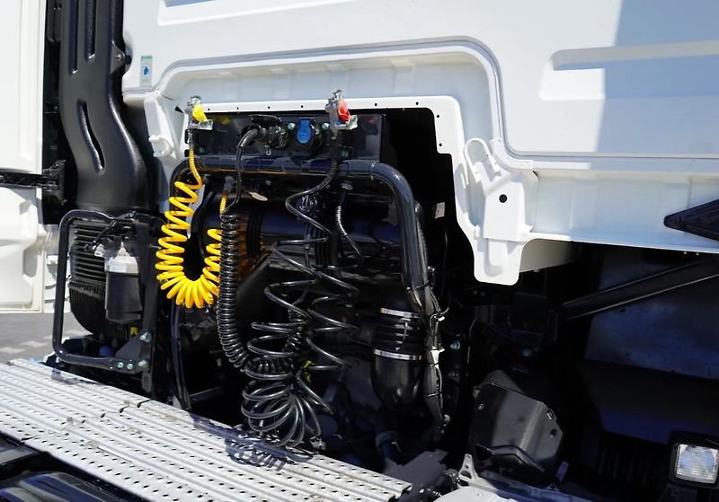 MAN TGX (2022) 18.510 lowdeck EURO 6 - fotka 11 z 18