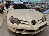 Výstava vozidel Mercedes-Benz v Ostravě. V tomto jezdil fotbalový bouřlivák Tomáš Řepka.