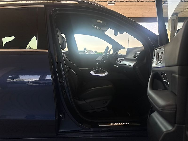 Mercedes-Benz GLE 450 d 4MATIC - fotka 21 z 21