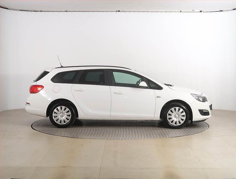 Opel Astra (2016) Enjoy 1.6 CDTI, Serv.kniha - fotka 6 z 15