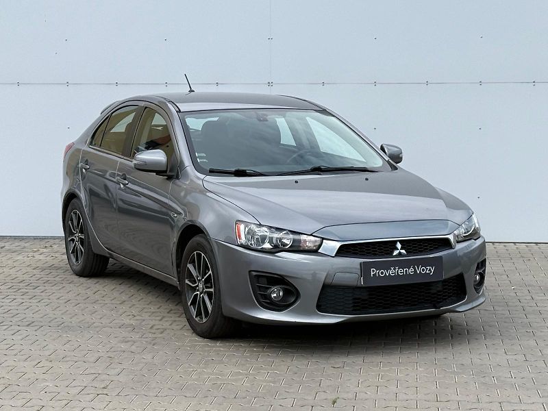 Mitsubishi Lancer 1.6i 86kW LPG - fotka 6 z 28
