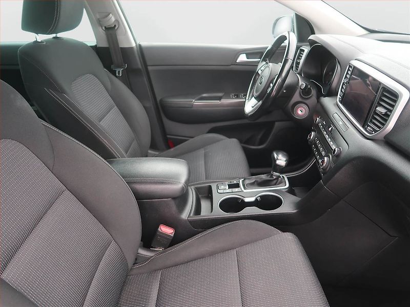 Kia Sportage (2021) 1.6 CRDi, Automat, ČR,1.maj - fotka 9 z 17