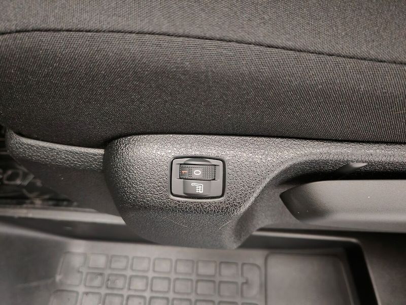 Toyota ProAce Panel Van L2 - 2.0L Diesel 177 - fotka 9 z 24