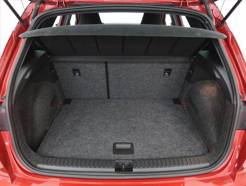 Seat Arona (2025) FR 1.0 TSI - fotka 13 z 21