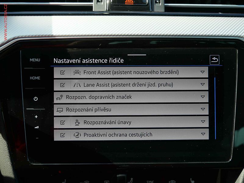 Volkswagen Passat (2021) 2.0 TDi, R-Line, DSG, TZ, - fotka 23 z 27