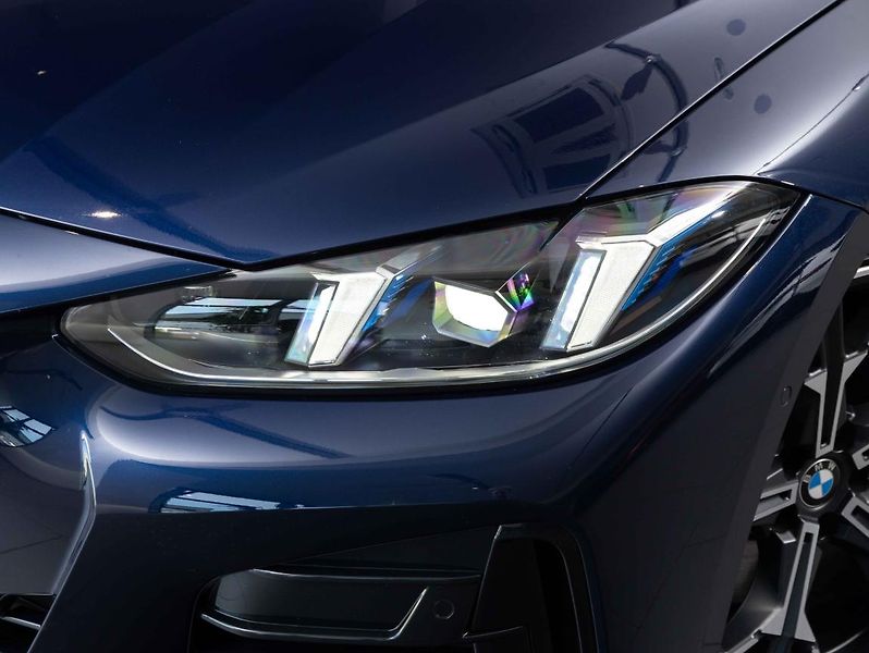 BMW Řada 4 M440i xDrive Coupe - fotka 8 z 23