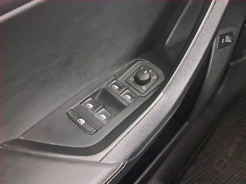 Škoda Kodiaq (2021) 2.0 TSI - fotka 27 z 31