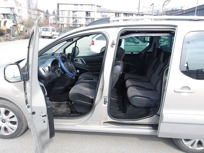 Peugeot Partner Tepee 1,6HDi ČR 2xŠOUP. STK05/2028! - fotka 17 z 23
