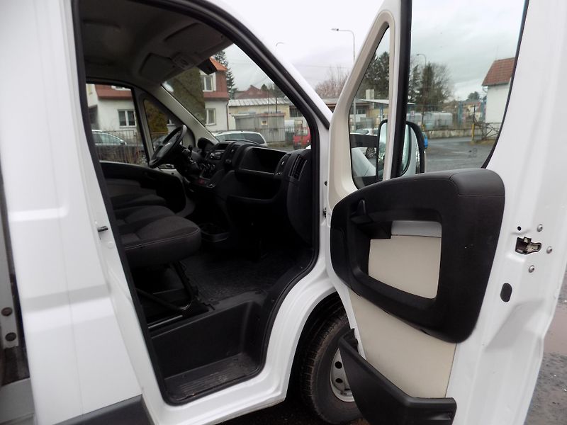 Fiat Ducato (2016) 2,3 96KW SKLÁPĚČ  - fotka 24 z 40