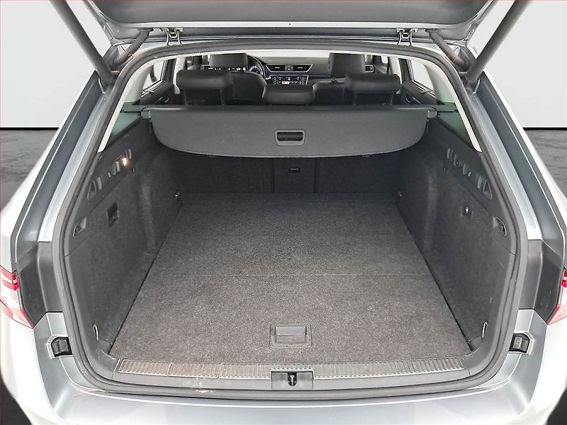Škoda Superb (2017) Laurin&Klement 2.0 TDI 4x4 - fotka 14 z 18