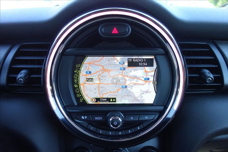 Mini Cooper 1,5 i 100KW, LED, 54TIS.KM. - fotka 23 z 38