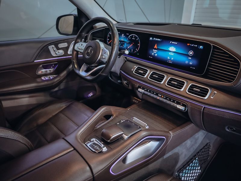 Mercedes-Benz GLS 400d 4MATIC AMG TV - fotka 25 z 37