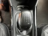 Peugeot 2008 1,2 i 60kW PureTech, ČR,1.maj - náhled 25