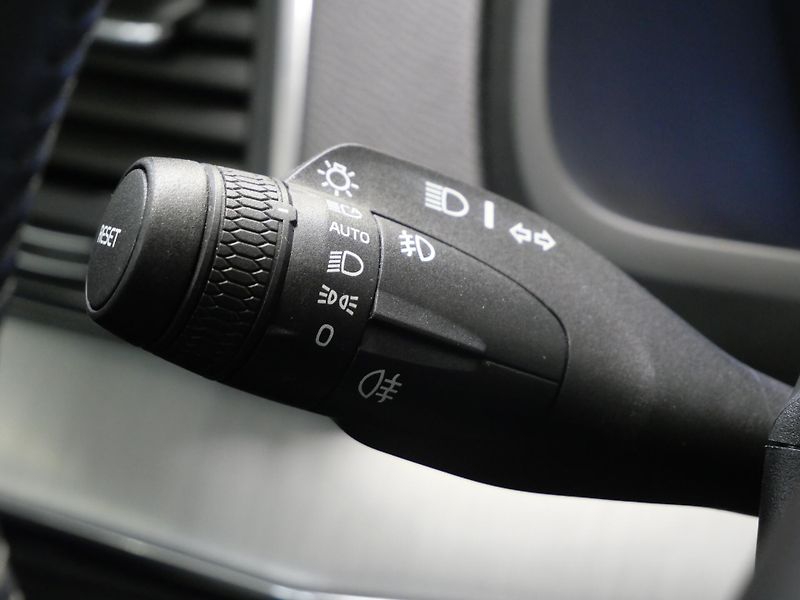 Volvo XC90 - fotka 17 z 27