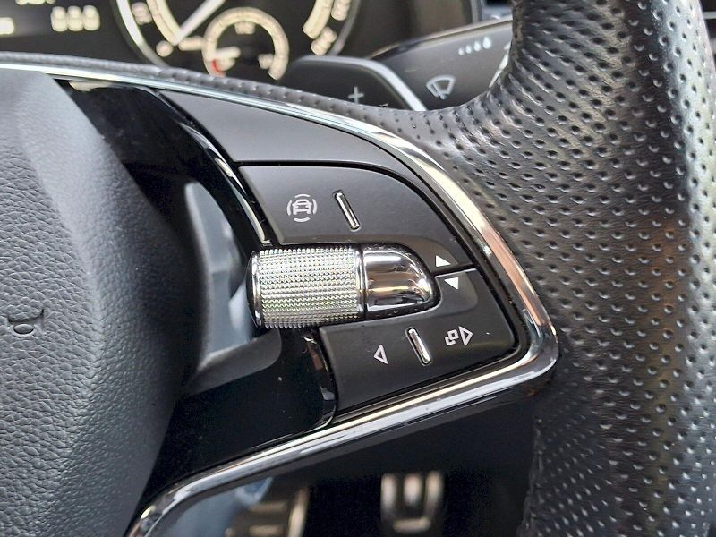 Škoda Kamiq (2021) Style DSG 1,0TSi 81kW - fotka 29 z 33