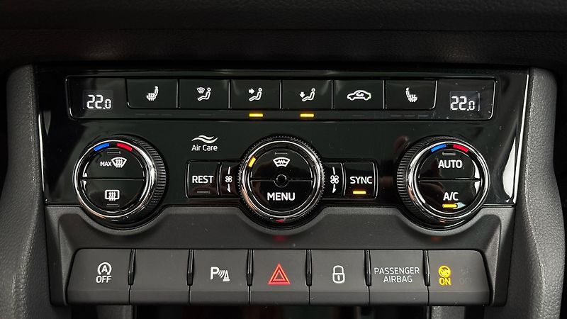Škoda Kodiaq 2.0 TDI DSG 4x4 Style - fotka 13 z 28