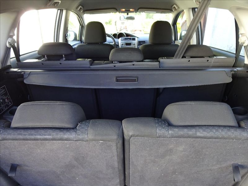 Toyota Verso 2.0 D-4D 7.MÍST - fotka 24 z 47
