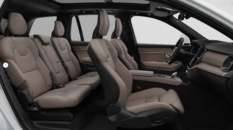 Volvo XC90 (2026) B5 AWD BRIGHT PLUS - fotka 12 z 14