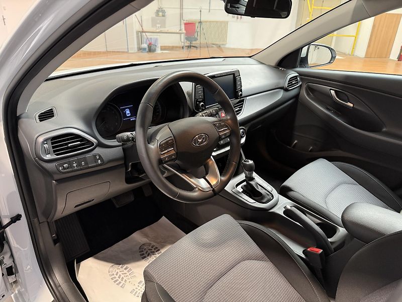 Hyundai i30 1.0 T-GDI Family Comfort kombi - fotka 5 z 13
