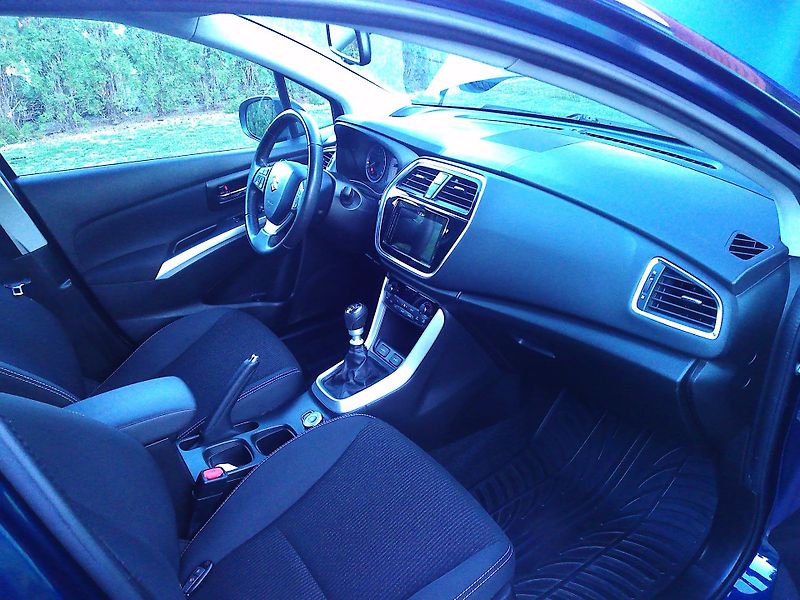 Suzuki S-Cross 1.4 Booster Jet 4x4 - fotka 20 z 23
