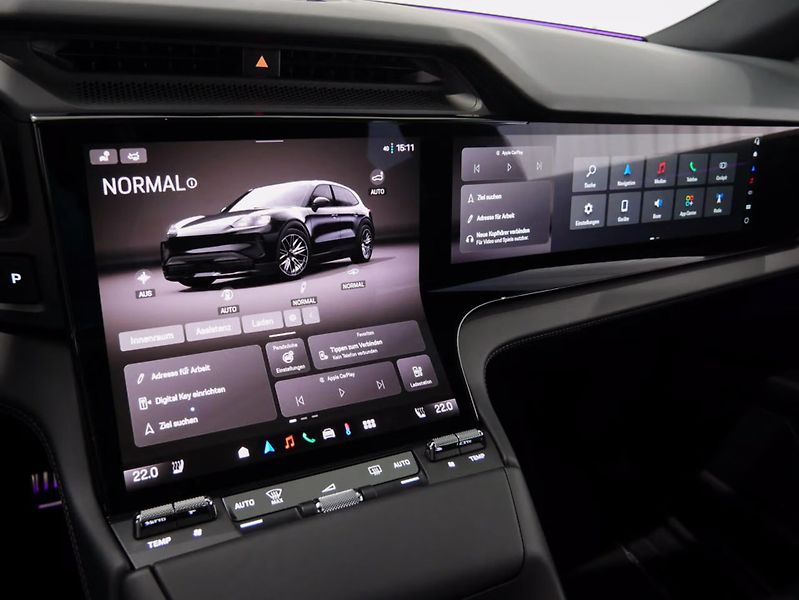 Porsche Cayenne Electric 360 HuD Display spol. - fotka 19 z 24