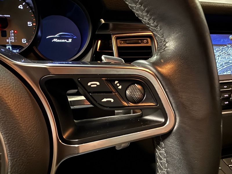 Porsche Macan (2014) S 3.0 V6 190 kW - fotka 18 z 24