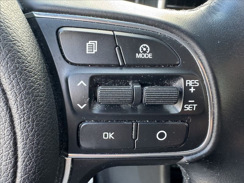 Kia Sportage 1,6 T-GDi 130kW 4x4 tažné - fotka 32 z 50