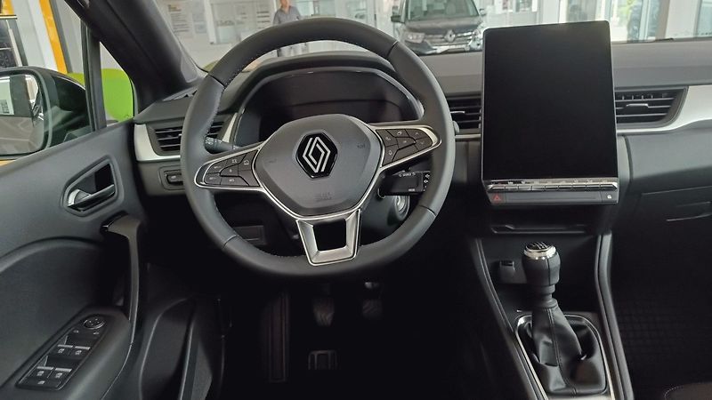 Renault Captur (2026) Evolution TCe 115 - fotka 7 z 10