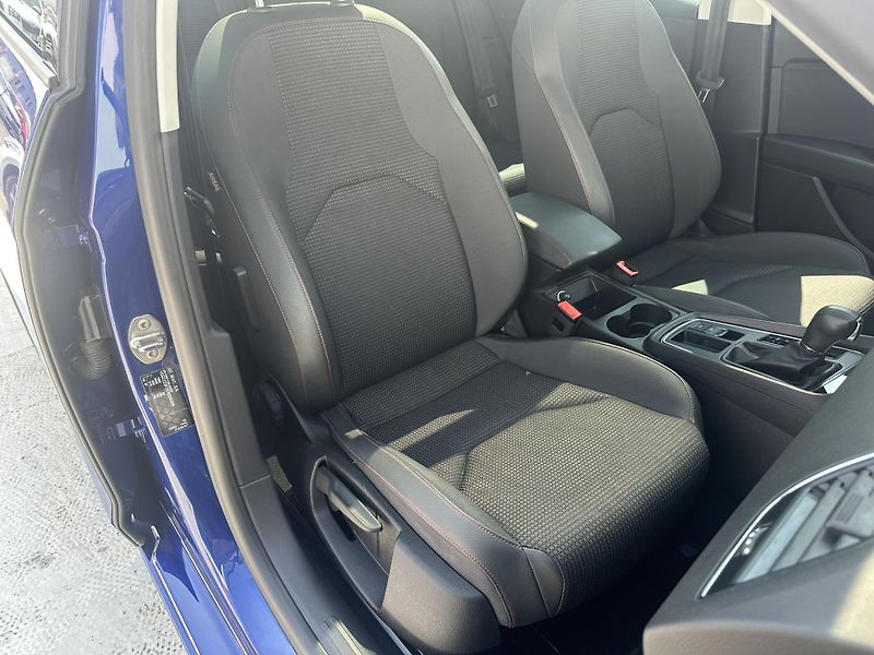 Seat Leon (2019) 1.5 TSI Virtual, ser.historie - fotka 15 z 36