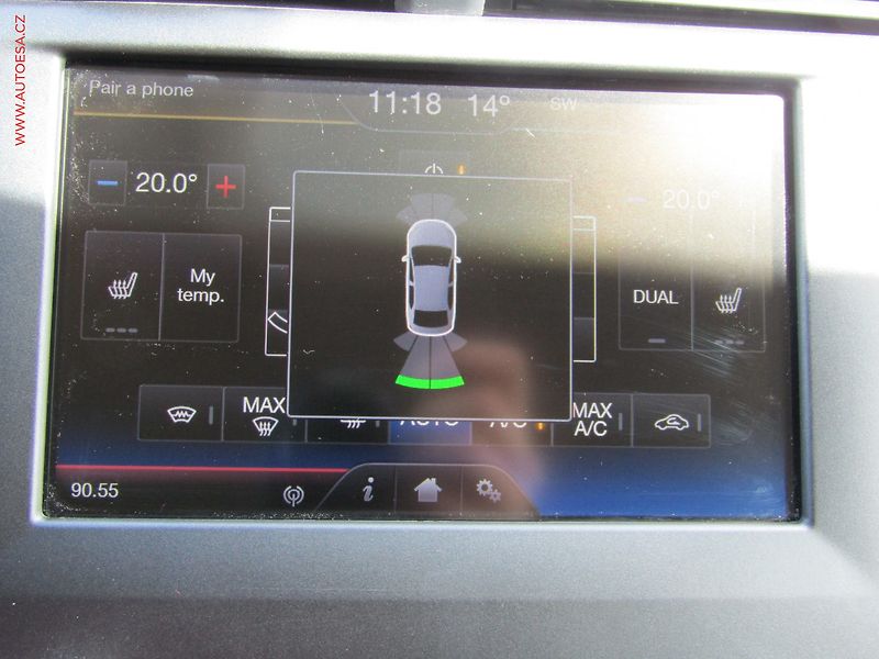 Ford Mondeo (2015) 2.0 TDCi, Titanium, LED, navi - fotka 21 z 26