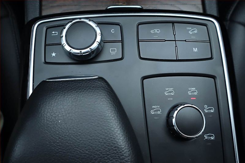 Mercedes-Benz GLE (2016) 350 d - fotka 23 z 27