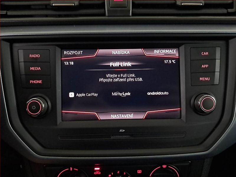 Seat Arona (2019) 1.0 TGI, Tempomat - fotka 16 z 17