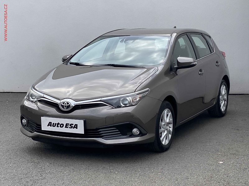 Toyota Auris (2019) 1.6i, ČR, servis.kniha - fotka 3 z 18