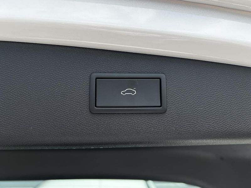 Cupra Leon 1.5 eTSI 110kW DSG 1.Maj DPH - fotka 25 z 26